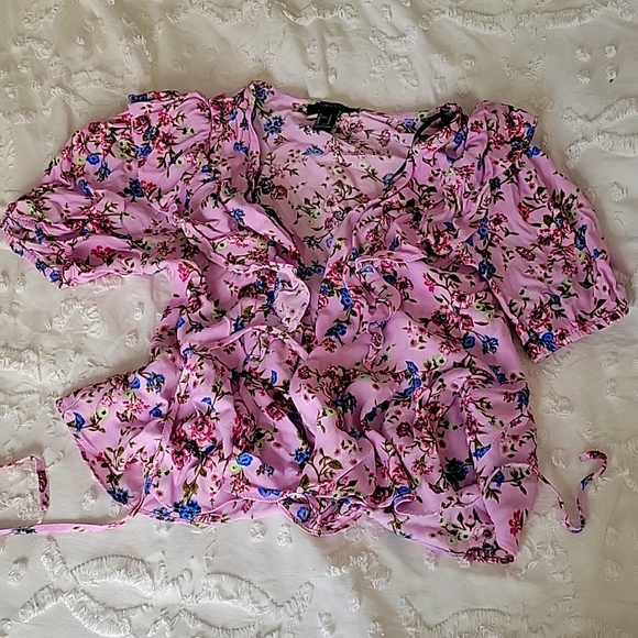 Soft cross tie blouse - Picture 1 of 2
